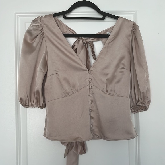 Blush Abercrombie Top - Picture 1 of 4